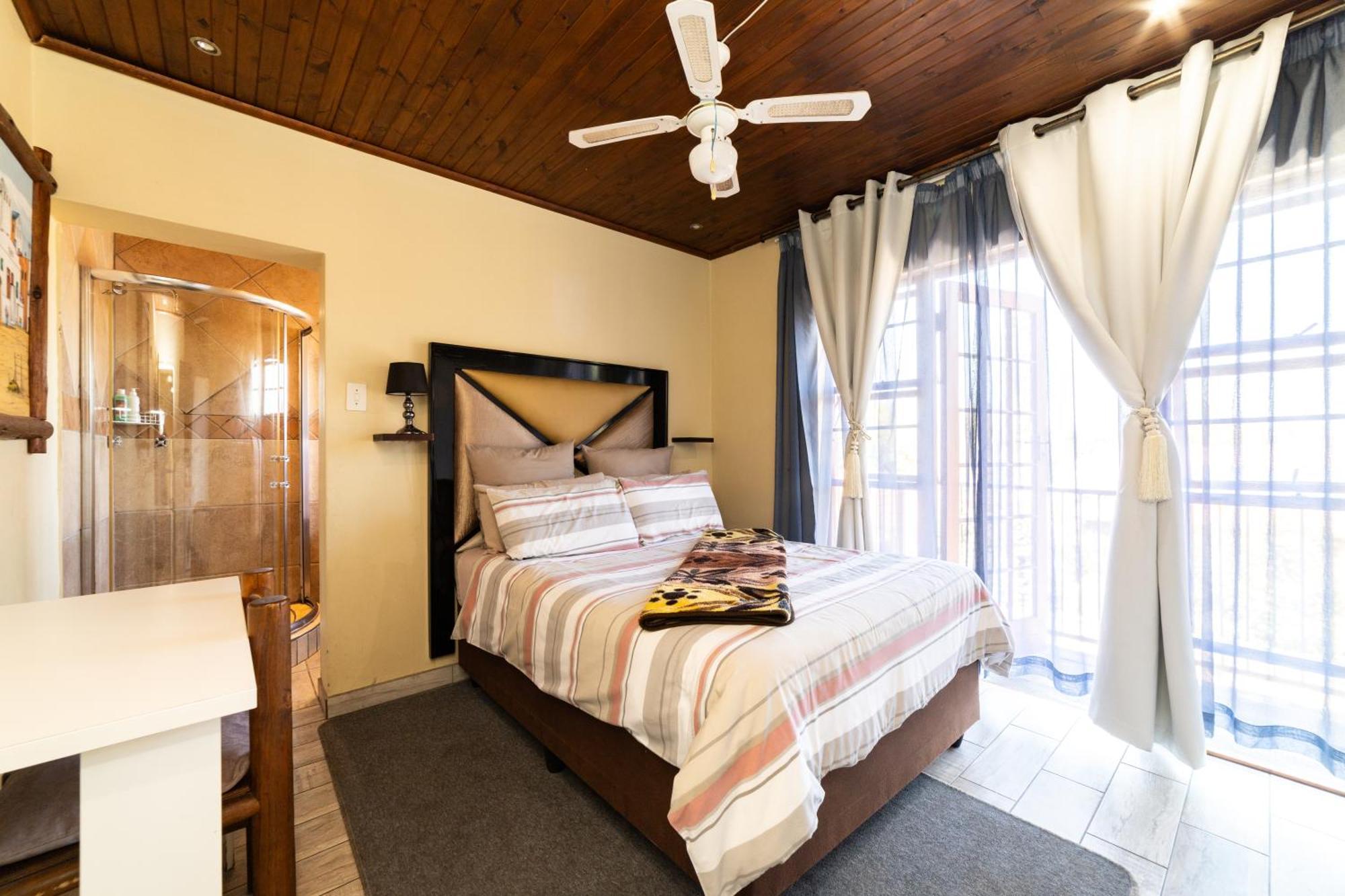 Thatch Haven Guesthouse Центурион Экстерьер фото