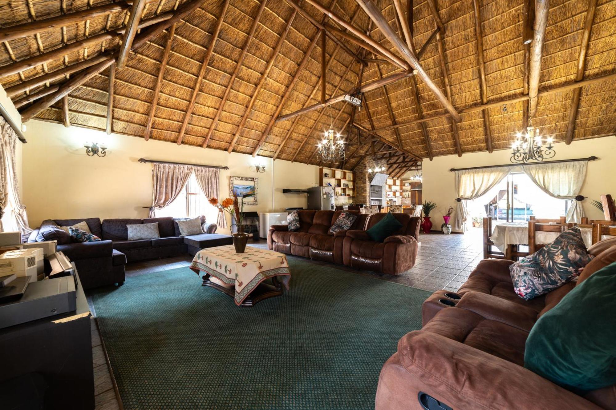 Thatch Haven Guesthouse Центурион Экстерьер фото